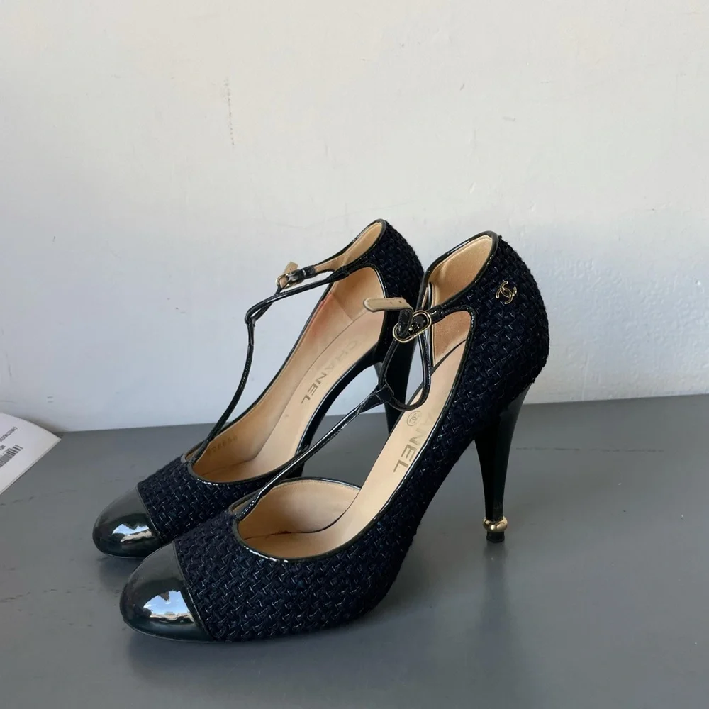 Chanel Tweed T strap Chanel Pumps size 11 41